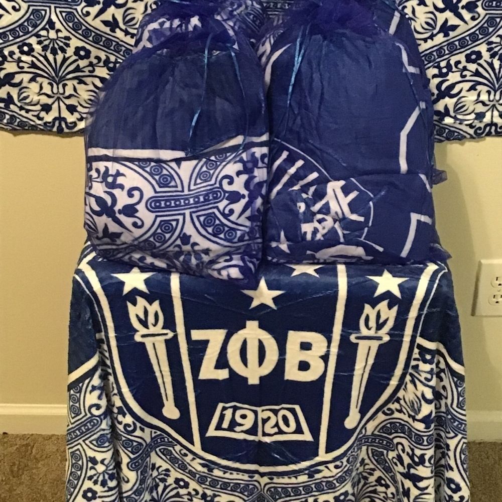 Zeta Phi Beta Sorority blanket throw - Picture 2 of 3